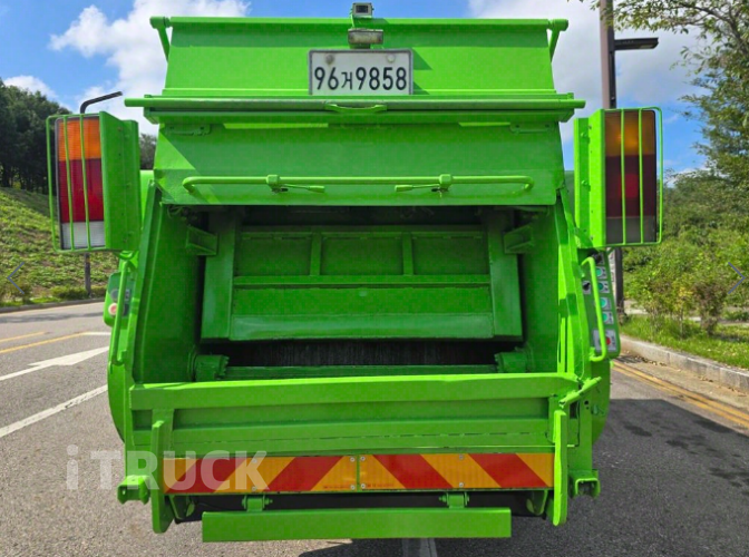 현대 압착진개 마이티큐티 2.5톤 덤프식 배출 7