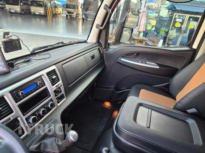 타타대우 더쎈 4톤 광폭 윙바디 데이캡(슈퍼캡, 킹캡) 6