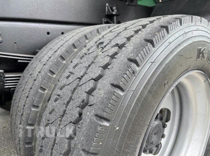 현대 메가트럭 진개덤프 280 5톤 수동 단바리 19