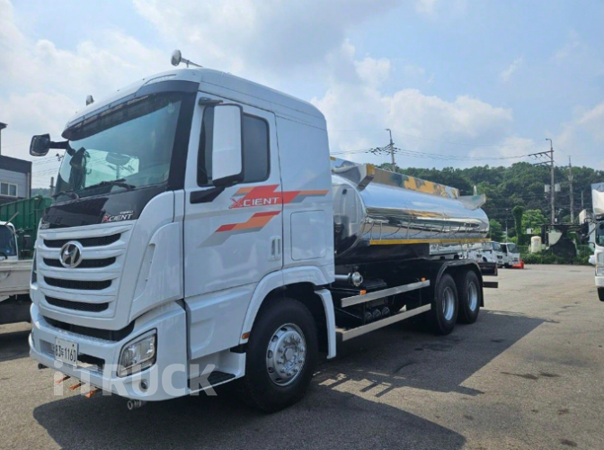 현대 살수차 엑시언트 스텐탱크 15,200L 수동 0