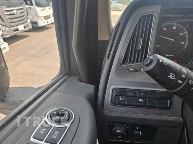 현대 살수차 엑시언트 스텐탱크 15,200L 수동 11