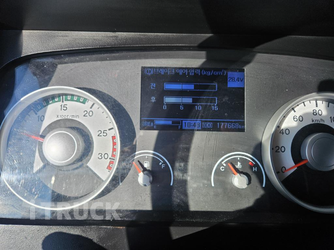 현대 메가트럭 280 단바리 익스하이탑 5톤 수동 7