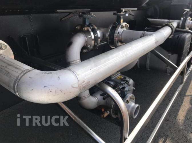 현대 살수차 메가트럭 스텐탱크 7,800L 수동 15