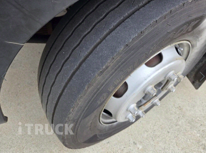 현대 살수차 메가트럭 스텐탱크 7,500L 수동 17