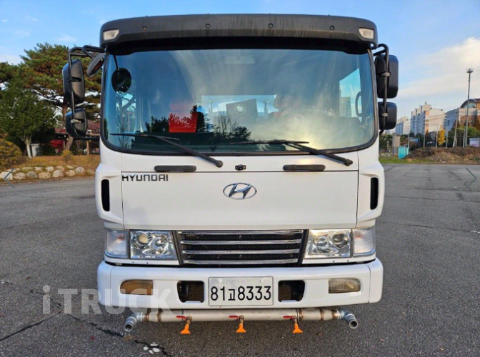 현대 살수차 메가트럭 스텐탱크 7,200L 수동 2