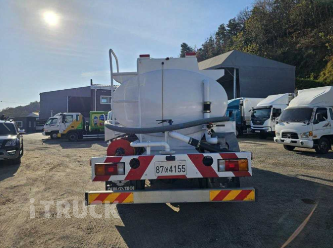 현대 살수차 트라고 스텐탱크 8,000L 수동 6