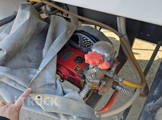 현대 살수차 트라고 스텐탱크 8,000L 수동 9