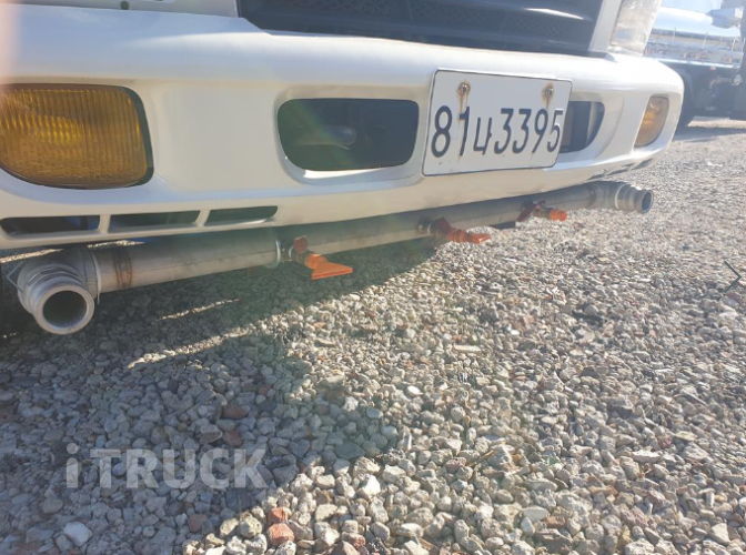 현대 살수차 마이티큐티 스텐탱크 2,400L 수동 9