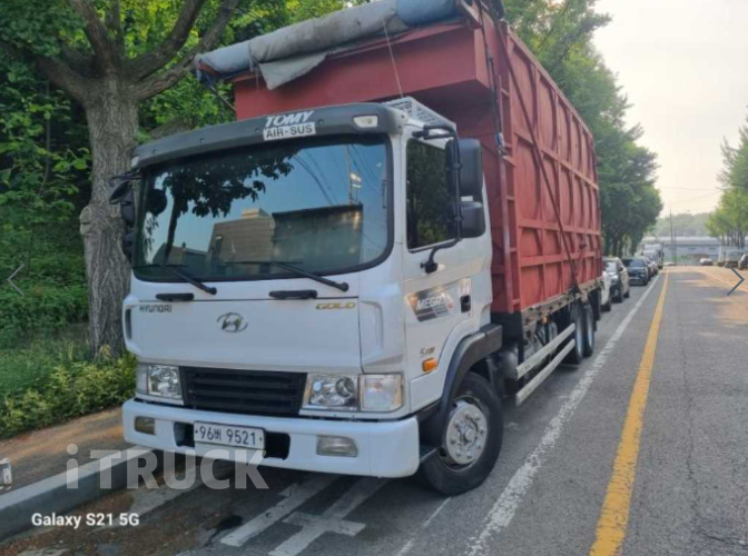 현대 메가트럭 집게차 280 5톤 수동 없음(순정) 0