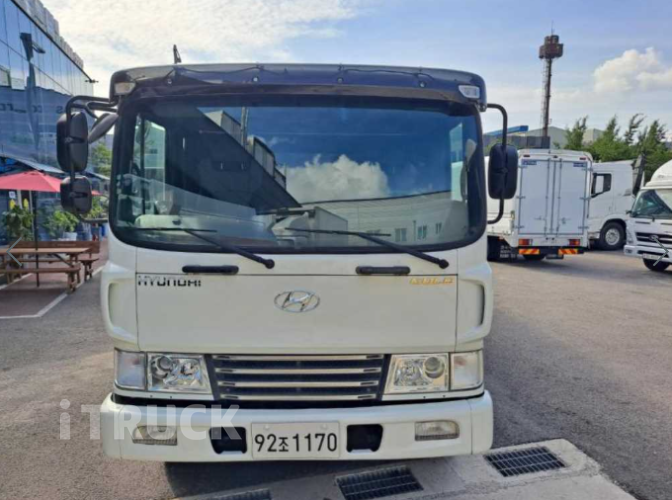 현대 메가트럭 집게차 250 5톤 수동 없음(순정) 0