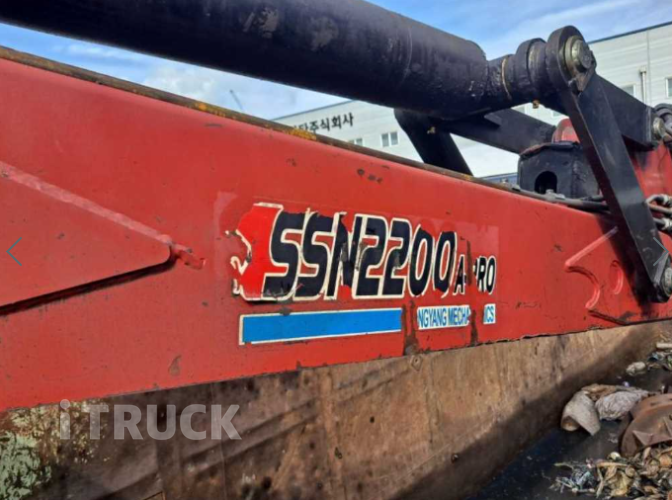 현대 메가트럭 집게차 250 5톤 수동 없음(순정) 5