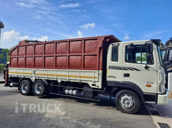 현대 메가트럭 집게차 250 5톤 수동 없음(순정) 1