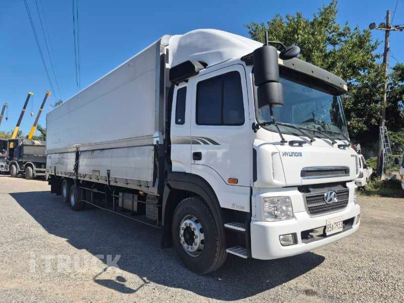 현대 메가트럭 와이드캡 260 후축 윙바디 7.5톤 수동