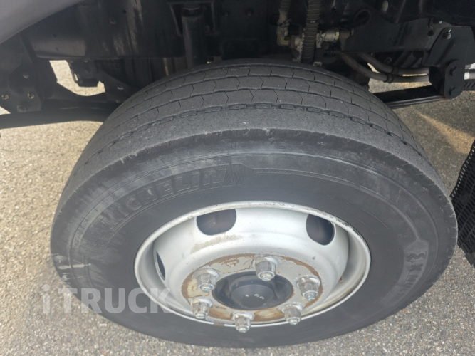 타타대우 더쎈 4톤 광폭 냉동탑 8