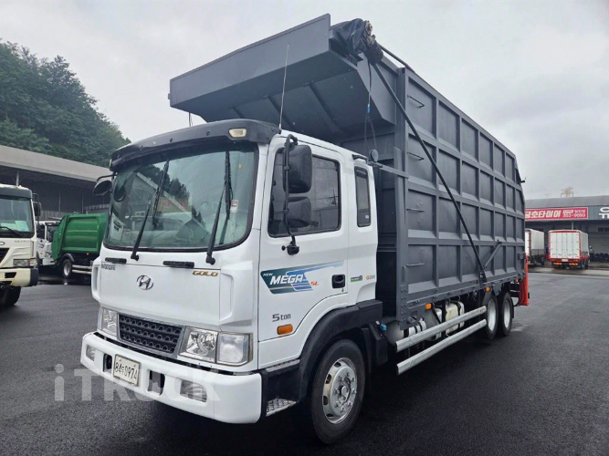 현대 메가트럭 집게차 280 5톤 수동 없음(순정) 0