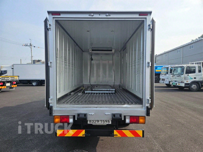 현대 올뉴마이티 2.5톤 냉동탑 조르다 8