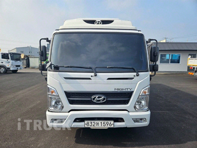 현대 올뉴마이티 2.5톤 냉동탑 조르다 1