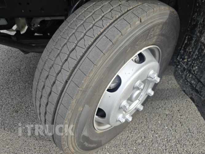 현대 파비스 300 후축 윙바디 5톤 오토 16