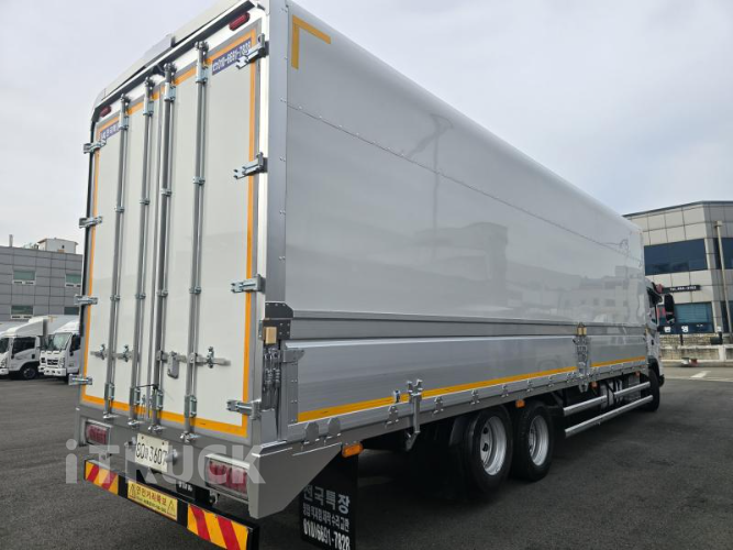 현대 파비스 300 후축 윙바디 5톤 오토 3