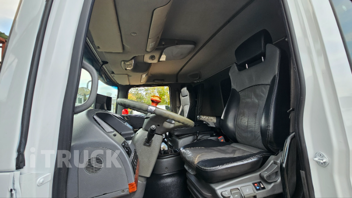 현대 트라고 350 후축 윙바디 12.5톤 수동 7