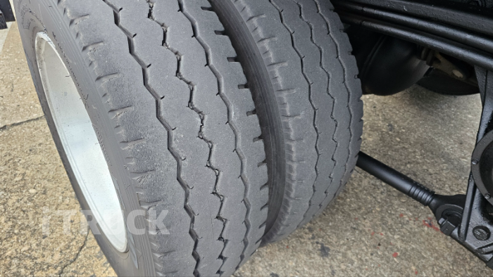 현대 트라고 350 후축 윙바디 12.5톤 수동 6