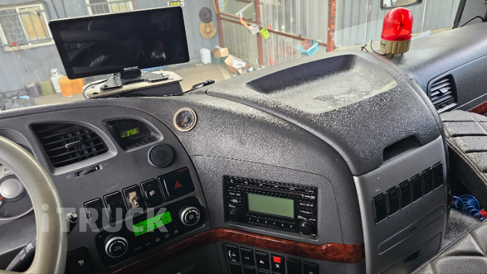 현대 트라고 350 후축 윙바디 12.5톤 수동 8