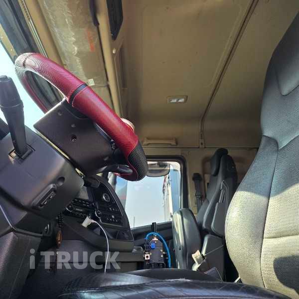 현대 엑시언트 암롤 540 25톤 오토 리타더 앞축 50루베 6