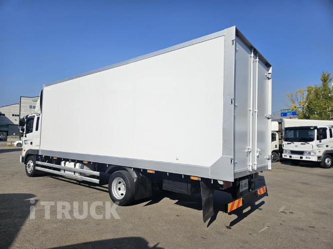 현대 메가트럭 280 단바리 익스하이탑 5톤 수동 5