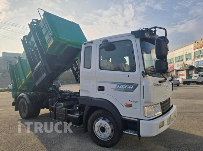 현대 음식물차 메가트럭 5톤 11