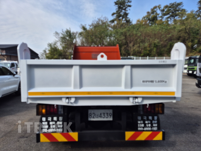 현대 메가트럭 화물덤프 5톤 2