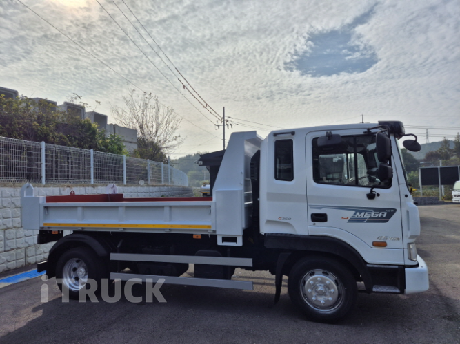 현대 메가트럭 화물덤프 5톤 8