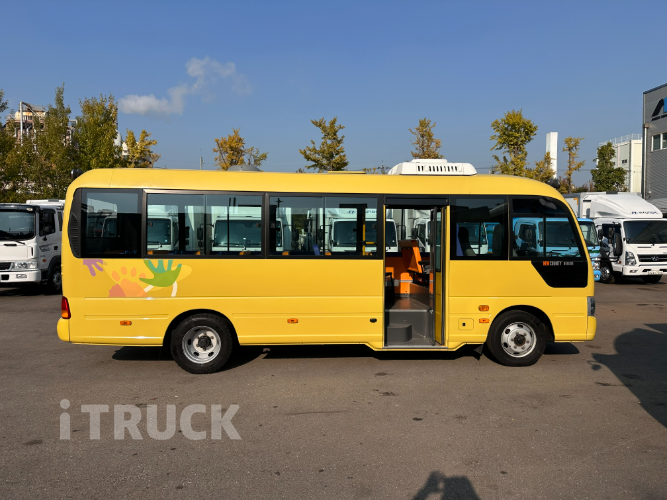 현대 버스 39인승 7