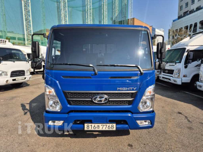 현대 올뉴마이티 3.5톤 카고 슈퍼캡 1