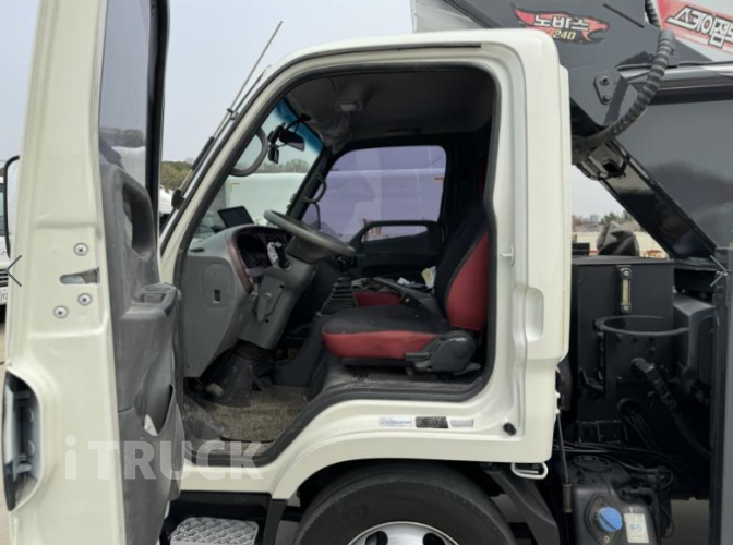 현대 고소작업차 노바스 24m 마이티큐티 2.5톤 9