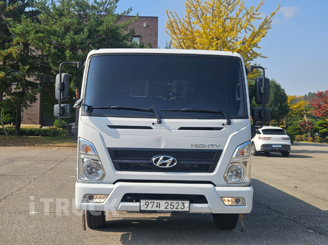 현대 올뉴마이티 3.5톤 카고 슈퍼캡 초장축 3