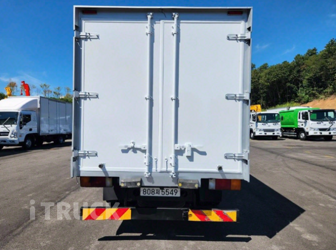 현대 올뉴마이티 2.5톤 광폭 냉동탑 9