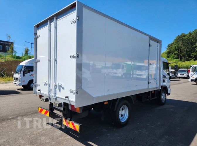 현대 올뉴마이티 2.5톤 광폭 냉동탑 6