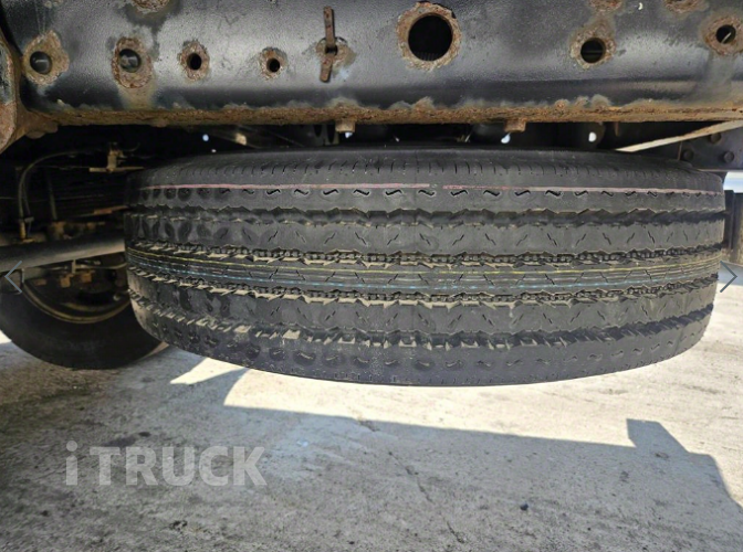 이스즈 엘프 3.5톤 냉동탑 8