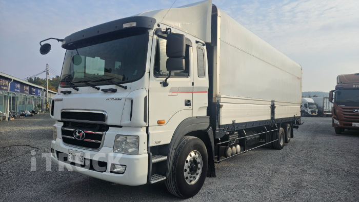 현대 메가트럭 와이드캡 280 후축 윙바디 5톤 수동