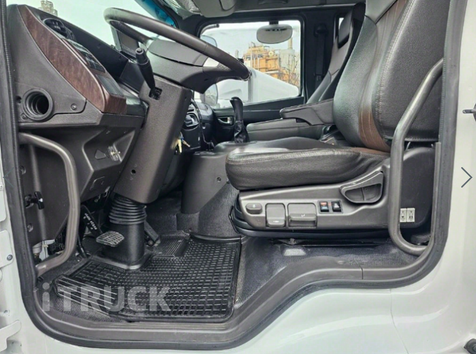 현대 메가트럭 280 단바리 냉동탑 5톤 수동 9