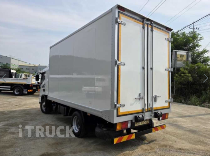 현대 올뉴마이티 2.5톤 냉동탑 3