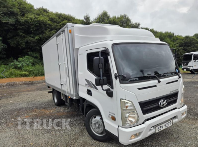 현대 올뉴마이티 2.5톤 냉동탑 1