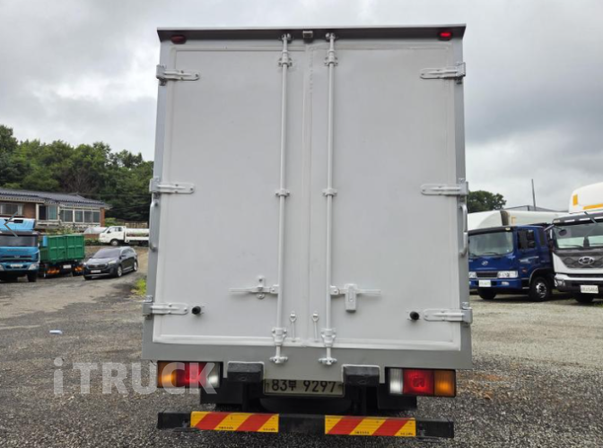 현대 올뉴마이티 2.5톤 냉동탑 7