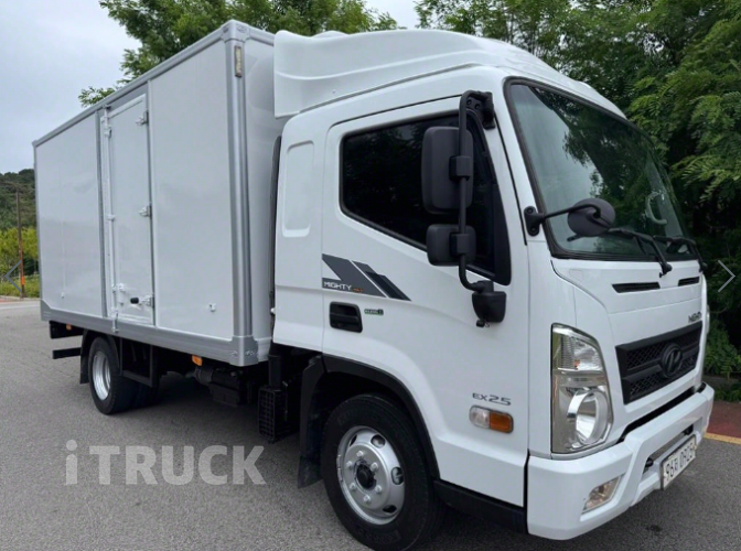 현대 올뉴마이티 2.5톤 냉동탑 1