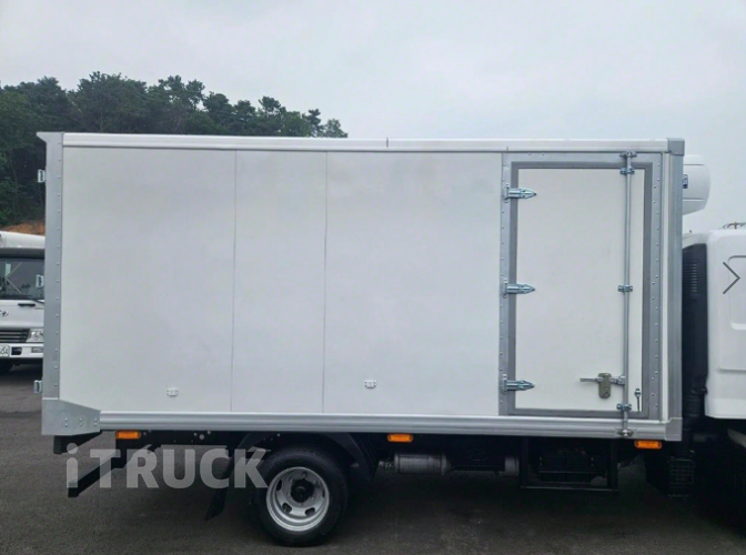 현대 올뉴마이티 2.5톤 냉동탑 6