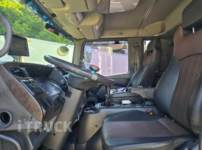 현대 메가트럭 280 후축 냉동탑 5톤 수동 11