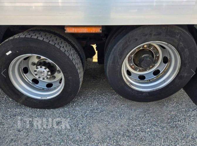 현대 메가트럭 280 후축 냉동탑 5톤 수동 17