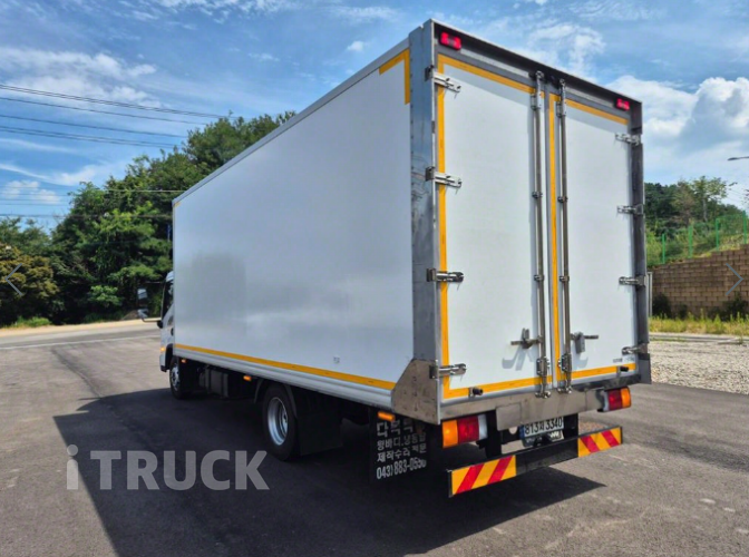 현대 올뉴마이티 3.5톤 광폭 냉동탑 7