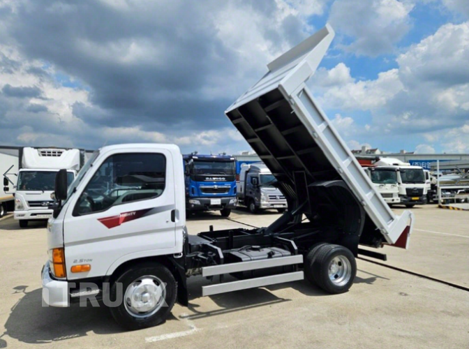 현대 마이티큐티 화물덤프 2.5톤 7