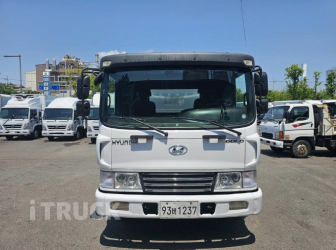 현대 메가트럭 화물덤프 5톤 2